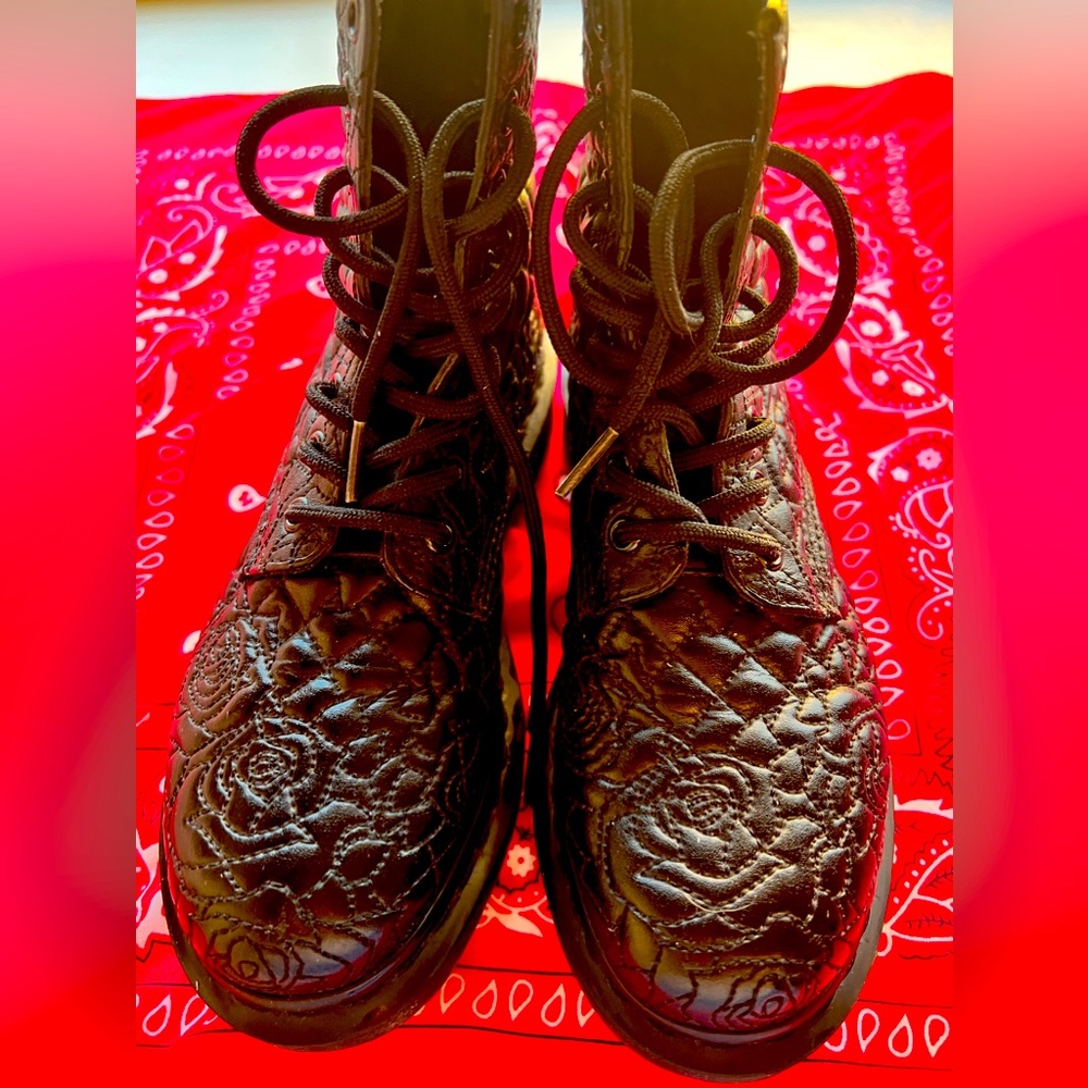 COPY - Dr. Martens black boots quilted stitching, rose floral pattern airwair s…